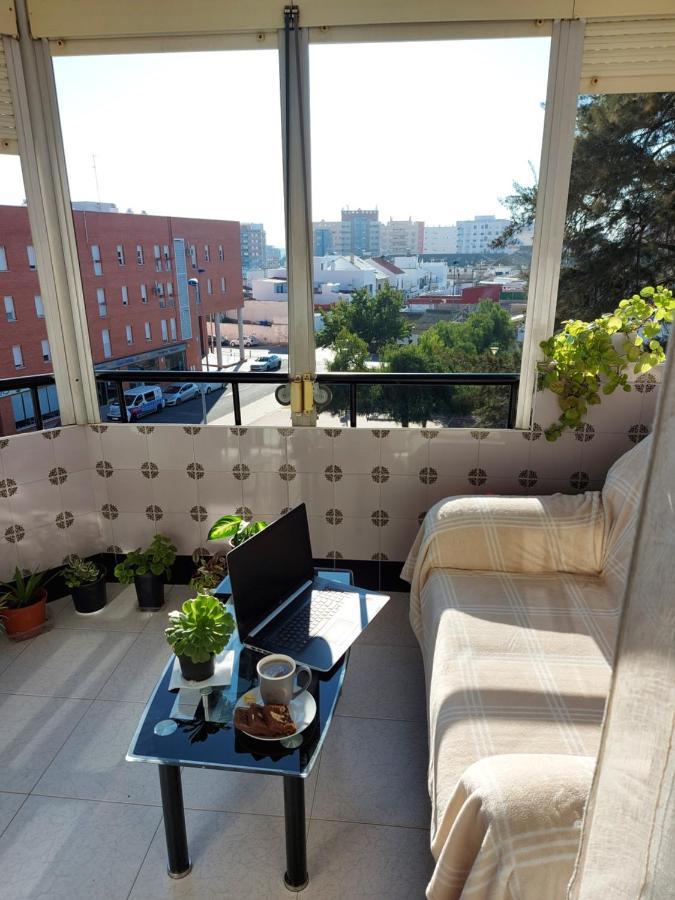 Habitacion Privada A 15 Min De La Playa/Piso Ξενοδοχείο Ουέλβα Εξωτερικό φωτογραφία